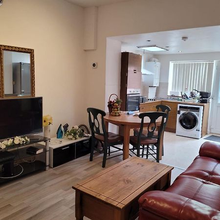 Nice Single Bedroom Near Qmc Nottingham Ngoại thất bức ảnh